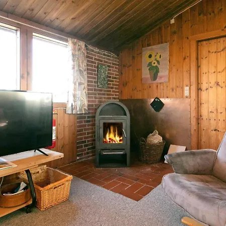 Three-bedroom In 61 *